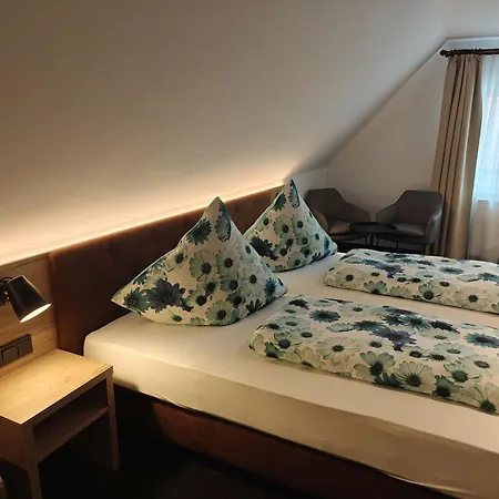 Hotel Rhoenblick *