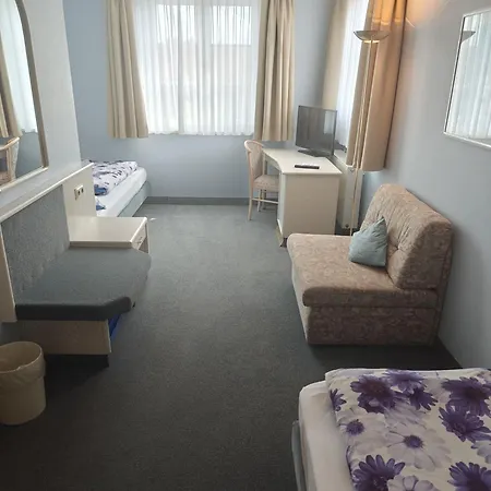 Hotel Rhoenblick Kuenzell